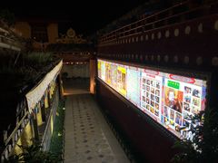 走廊-香格里拉唐卡画院