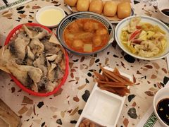-禄婶鸡煲·打边炉