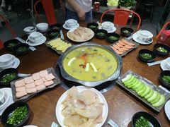 -云鱿记鱿鱼鸡·野生菌火锅(人民南路店)