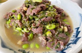 Sour Cabbage Beef Shank