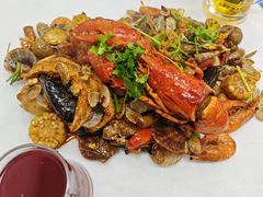 -老地方啤酒屋·海鲜青岛菜大排档(台东步行街店)
