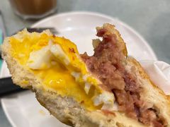 招牌咸牛肉芝士猪仔包-华嫂冰室(尖沙咀店)