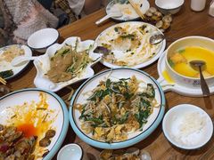 -东来菜馆•手抓海鲜家常菜•海鲜锅贴(鸽子窝店)
