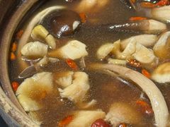 -菌小白火锅(时尚天河店)