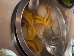 -马家斑.鲜鱼火锅(松湖万科店)