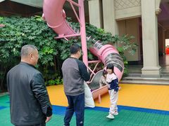 -王府井奥莱临潼小镇(临潼店)