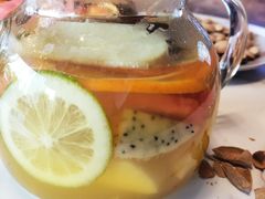 新鲜水果茶-迪欧咖啡·中西餐融合菜(平江万达旗舰店)