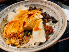 豆花米线-多味居(剪子巷店)