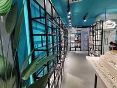 -Trend1881视光·蔡司视觉(领展广场店)