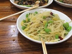 -凡老头米线砂锅(古荡新村西粮站)