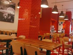 -城市大道红炉披萨烘焙坊