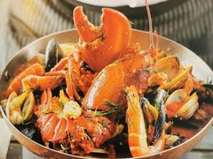 -港丽餐厅(高德置地店)