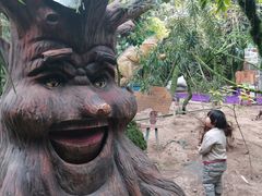-呀路古热带植物园