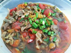 鸡杂米线-乡村鸡杂米线(汉渝路店)