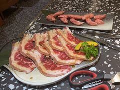 -黑牛の場烤肉(摩天活力城店)