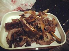 -王浩儿纪六孃甜皮鸭(乐山总店)