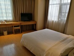-全季酒店(昆明翠湖云大医院店)