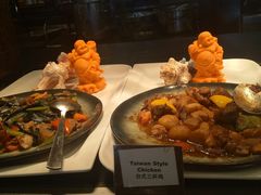 -圣丰索菲特·2 On 988 Café 自助餐厅