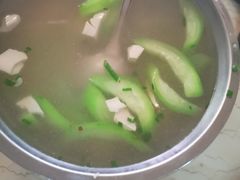 丝瓜肉片豆腐汤-翡翠老鸭店