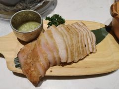 香烤猪颈肉配秘制蘸料-正泰餐厅AmazingThai(新奥购物中心店)