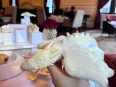 -Salon de Ville浦江汇(上海外滩华尔道夫酒店店)