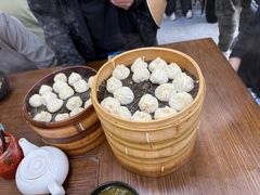 鲜肉小笼-万寿斋(山阴路店)