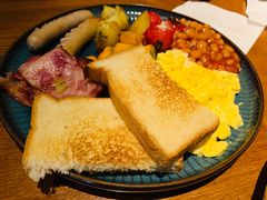 -JINNS锦时 steak&pizza(浸信会礼拜堂旧址店)