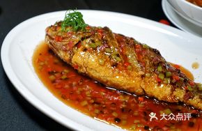 Crispy Stir-fried Whole Loofah