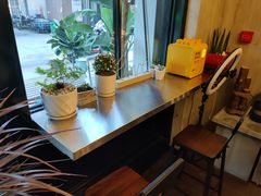 靠窗位-熙阁咖啡Segnal(时代中心店)