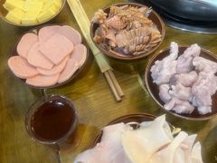 -正南齊北重庆老火锅(光华村直营店)