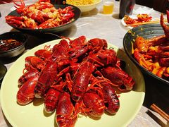 -巴厘龙虾·榜首油焖大虾(音乐学院·沿江酒馆店)