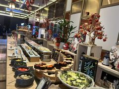 -大中华希尔顿酒店-念自助餐·嗨啤·小龙虾