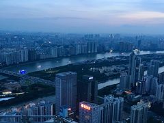 景观位-广州柏悦酒店·悦吧·顶楼露天酒吧