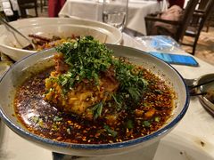 滴油火腿土碗蒸臭豆腐-泓0871臻选云南菜·味庄