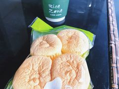 -RiceZone乐食尊纯米面包坊(望京店)