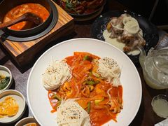-Fuzzy Bistro 浮几韩餐·茶酒馆