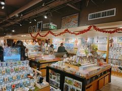 -猫的天空之城概念书店(苏州诚品店)