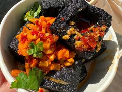 -黑色经典臭豆腐·湖南特产(坡子街店)