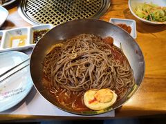 -唯成•韩国炭火烤肉 유성고기