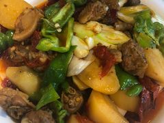 大盘鸡-巴扎美食·新疆菜·西域歌舞表演餐厅(新疆大厦店)