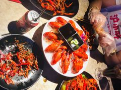 -沪小胖小龙虾(淮海中路旗舰店)