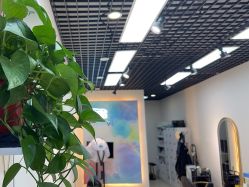 点击看大图 -关于我们造型工作室