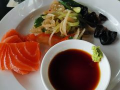 -澳门旅游塔360°旋转餐厅(南湾湖广场店)