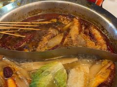 -黔哆哆地摊酸汤火锅(清湖店)