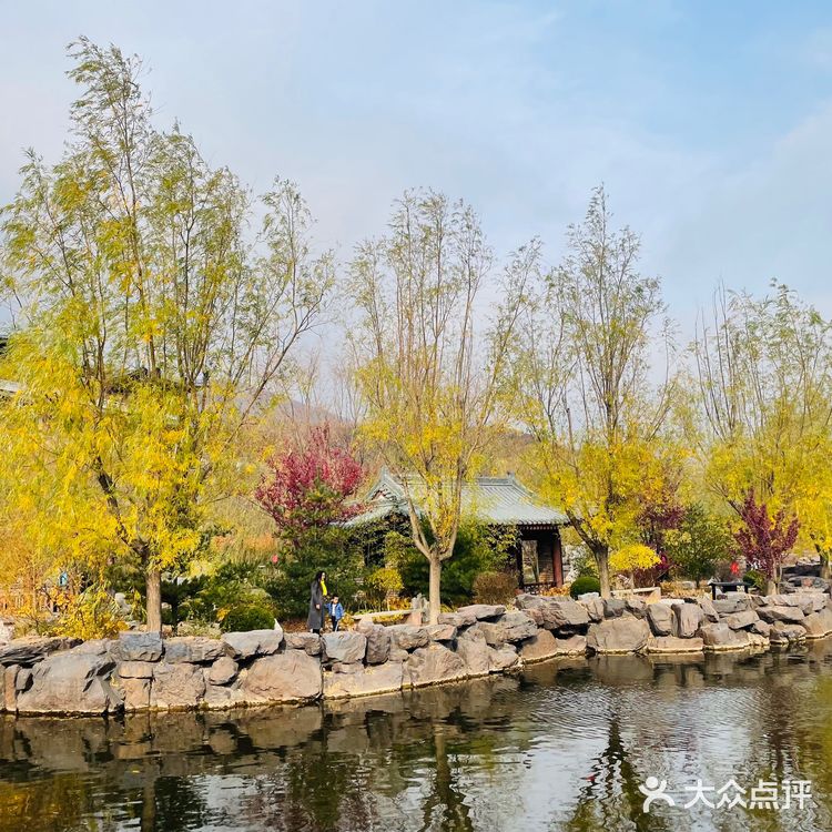 秋水共长天一色