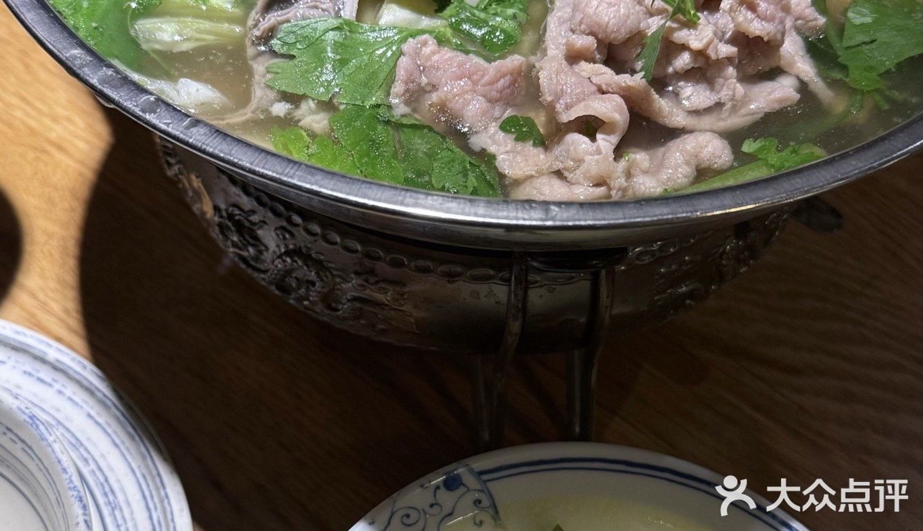 五一南京必吃的跷脚牛肉锅！
