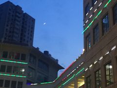 -海口骑楼小吃街