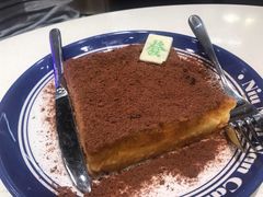 网红漏奶华-牛楠楠·香港牛腩茶餐厅(永旺店)