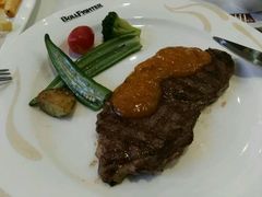 -斗牛士牛排餐厅(嘉里汇店)