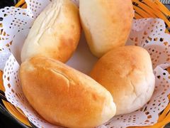 餐前小面包-CASA卡撒意式西餐厅